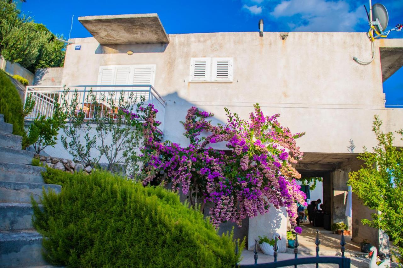 Apartments Lile By The Sea, Celina Zavode Exterior foto